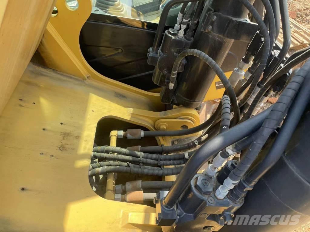 CAT 329d Екскаватори с дълго рамо