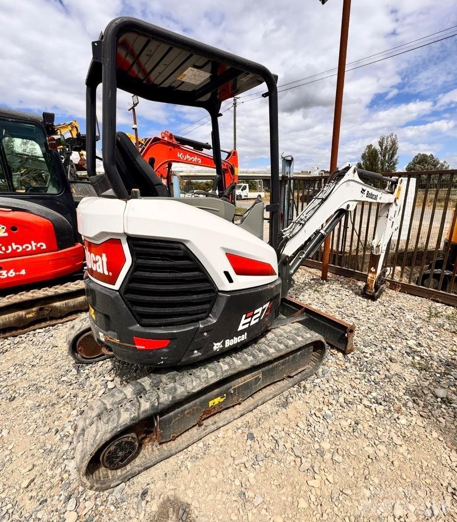 Bobcat E 27z Мини екскаватори < 7 т