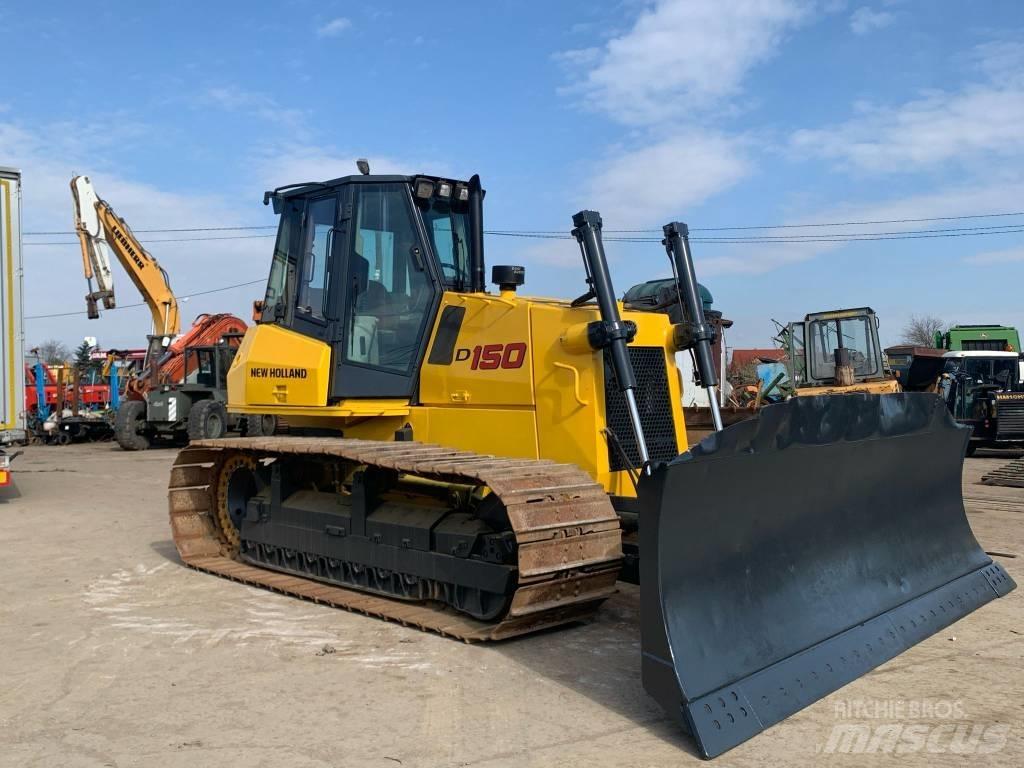 New Holland D 150 Верижни булдозери
