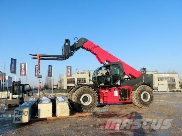 Magni HTH 30.12 | 2015 Телескопични товарачи