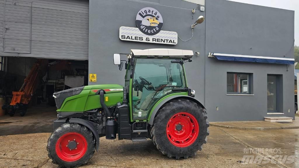 Fendt 210 Vario Трактори