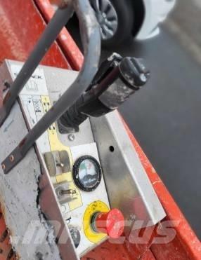 SkyJack SJ III 3219 Ножични работни платформи