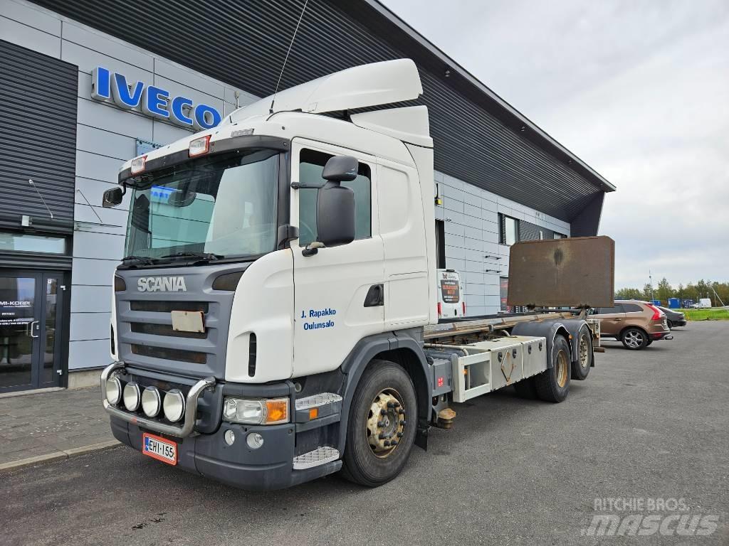 Scania G420 6x2*4 Автофургони