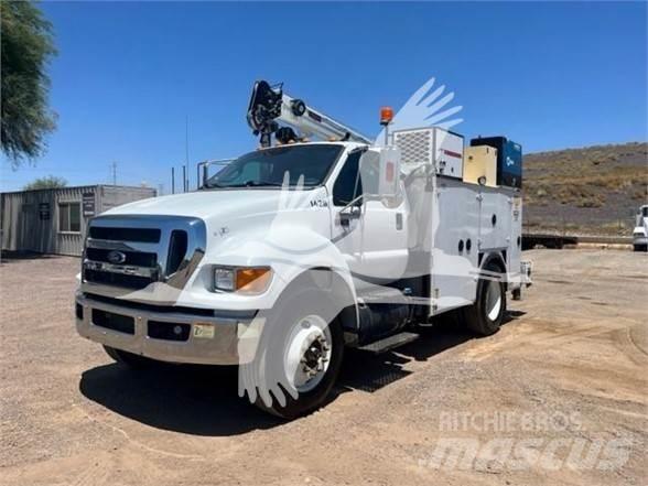 Ford F750 Строителство - Други