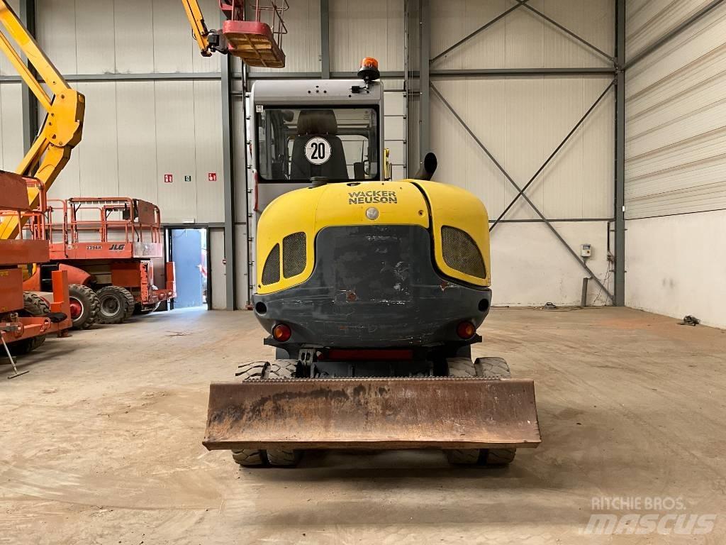 Neuson 6503 WD Колесни екскаватори