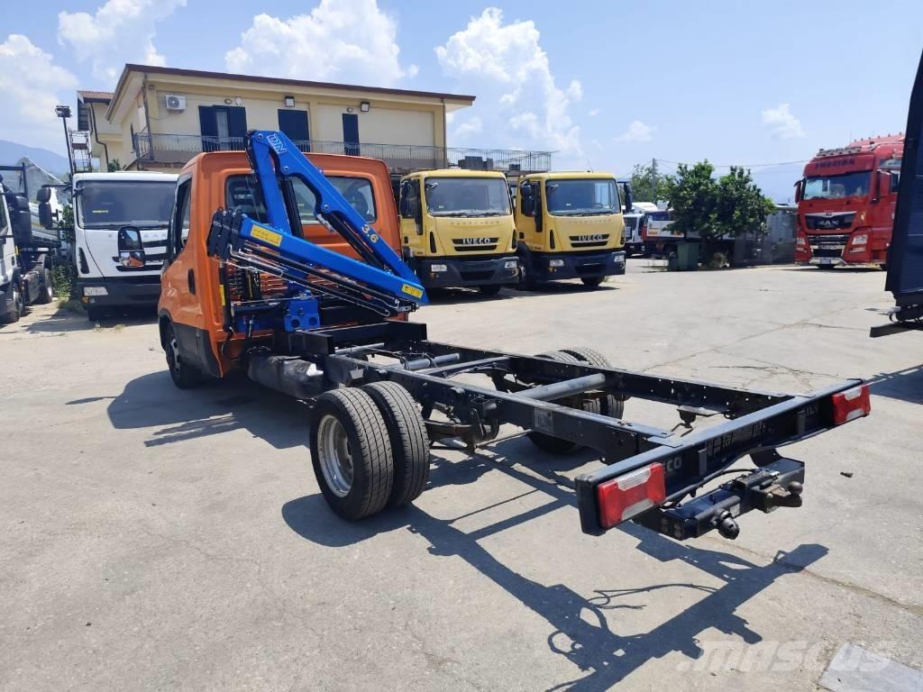Iveco Daily 35-140 Автокранове