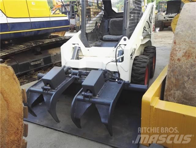 Bobcat S 250 Мини товарачи
