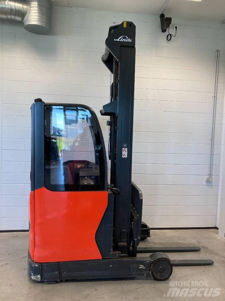 Linde R14/1120 Ретрак/ Високоповдигач с изместване на вилката напред