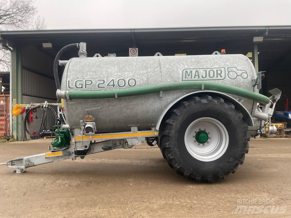 Major LGP 2400 Цистерни за цимент