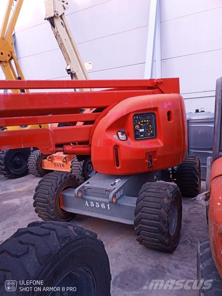 JLG 450 AJS II Съчленени стрелови подемници