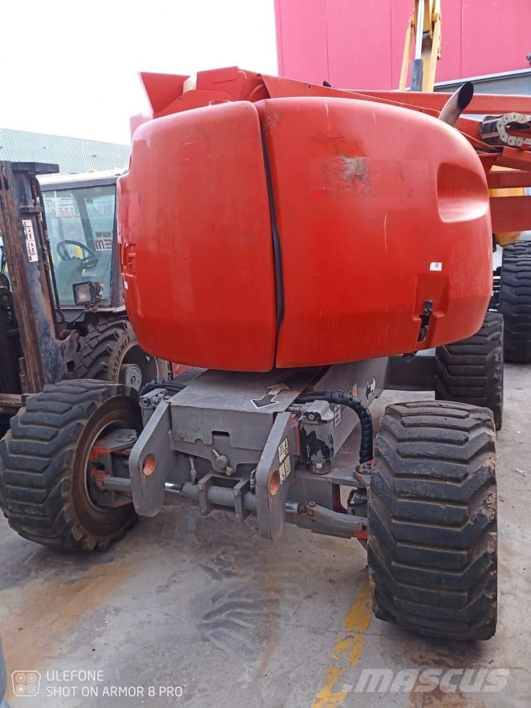 JLG 450 AJS II Съчленени стрелови подемници
