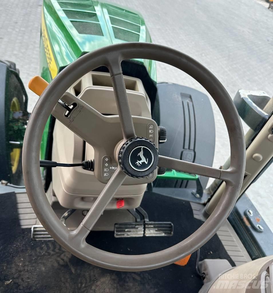 John Deere 7230 R Трактори