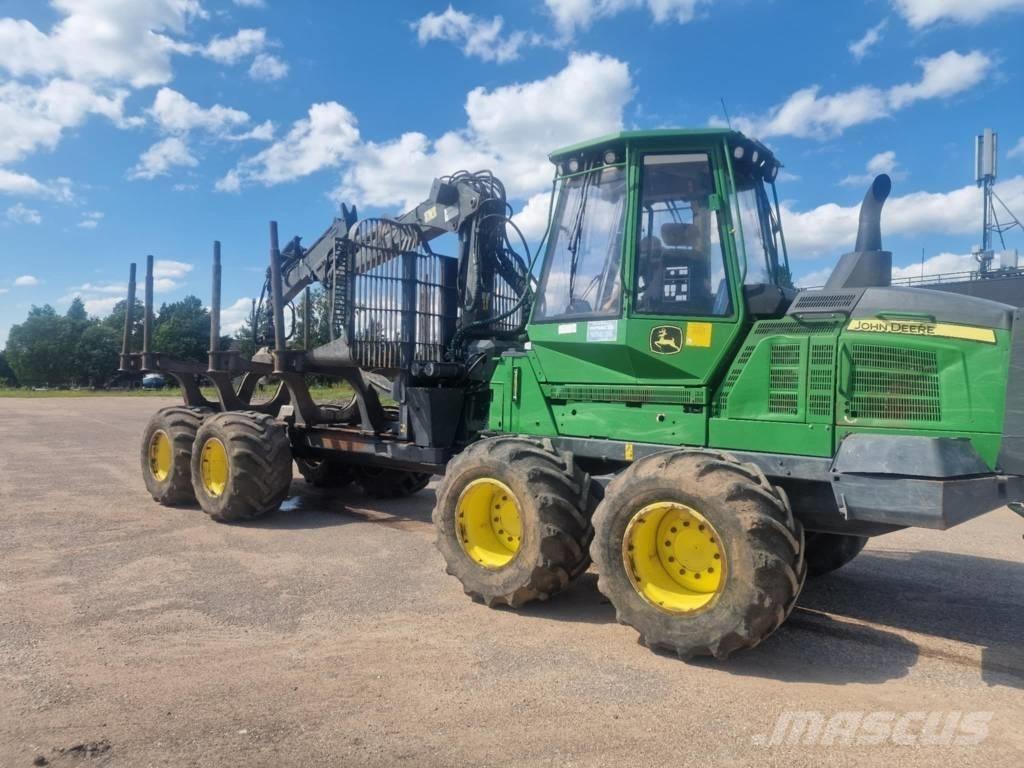 John Deere 1110G Форуардери