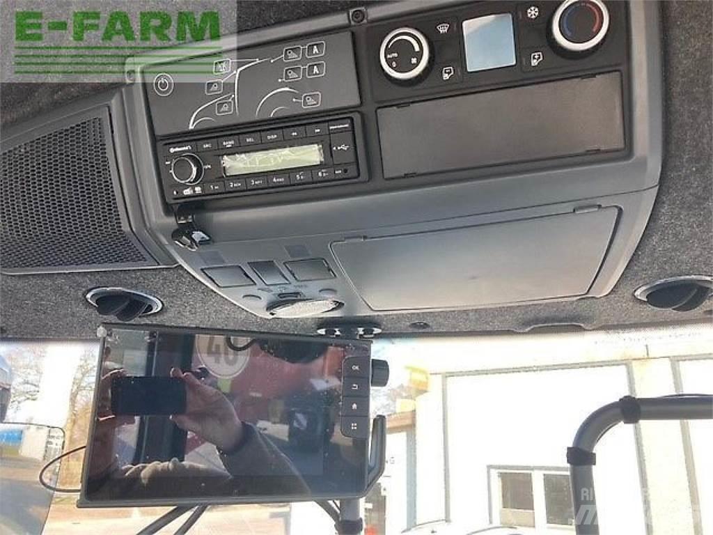 Valtra t215a Трактори