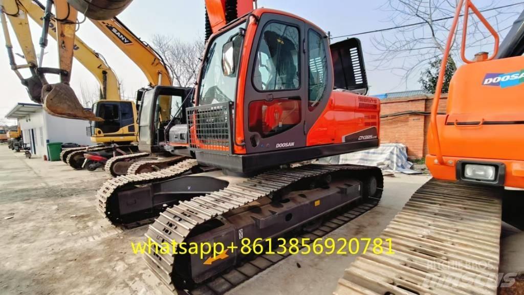 Doosan DX 225 Верижен екскаватор