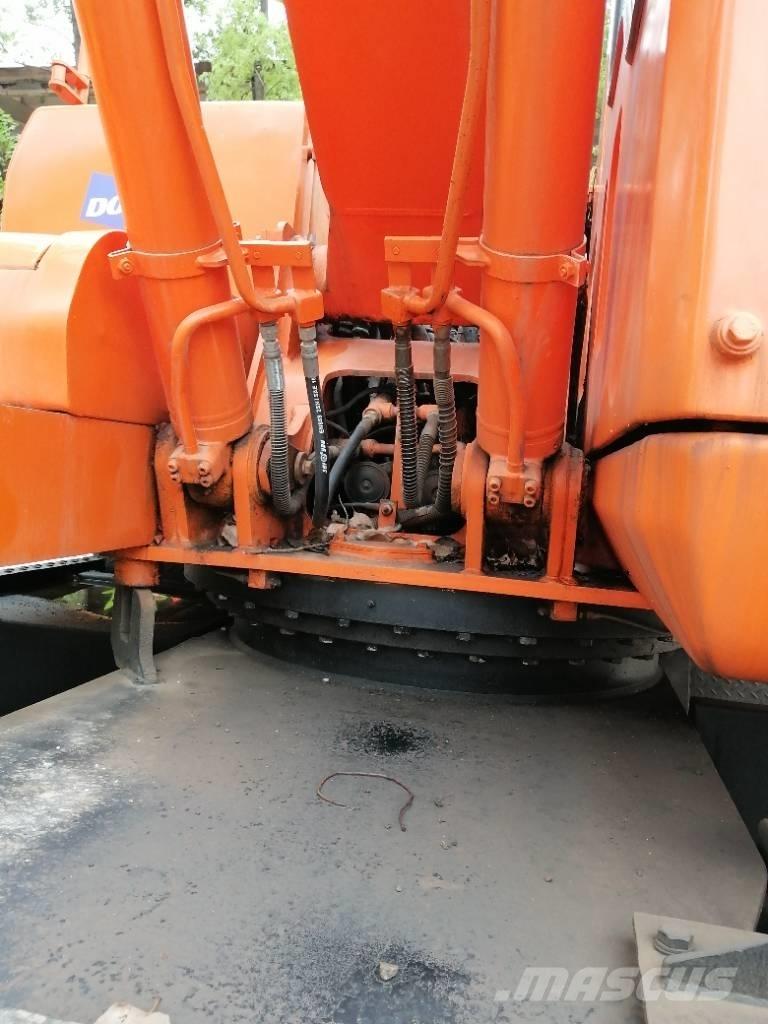 Doosan DH 150 W-7 Верижен екскаватор