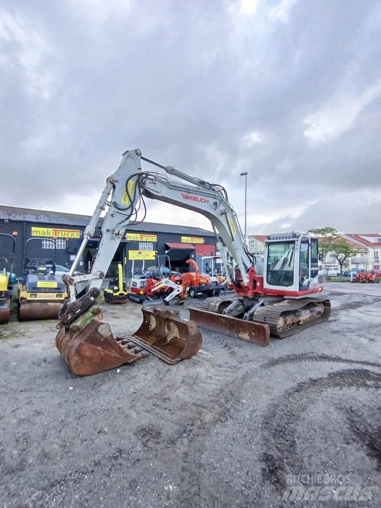 Takeuchi TB2150 Средни екскаватори 7т - 12т