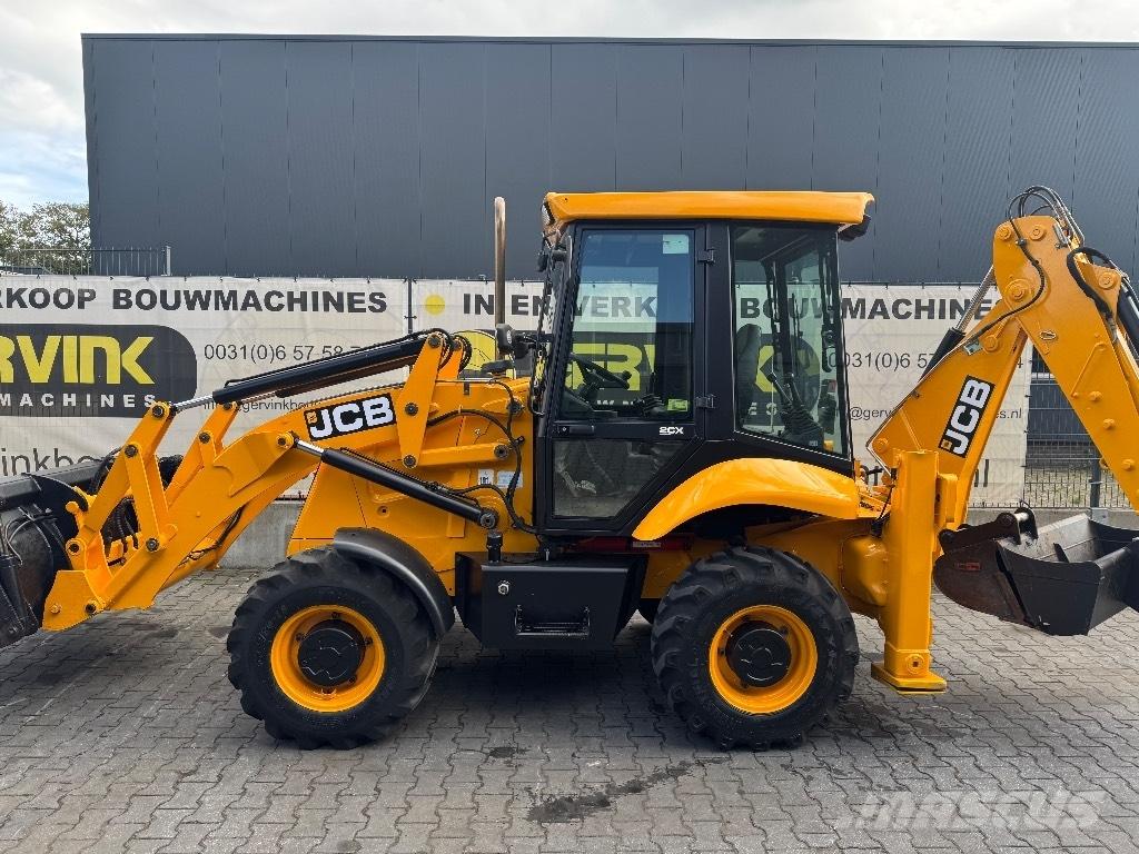 JCB 2 CX Товарач със заден ексватор