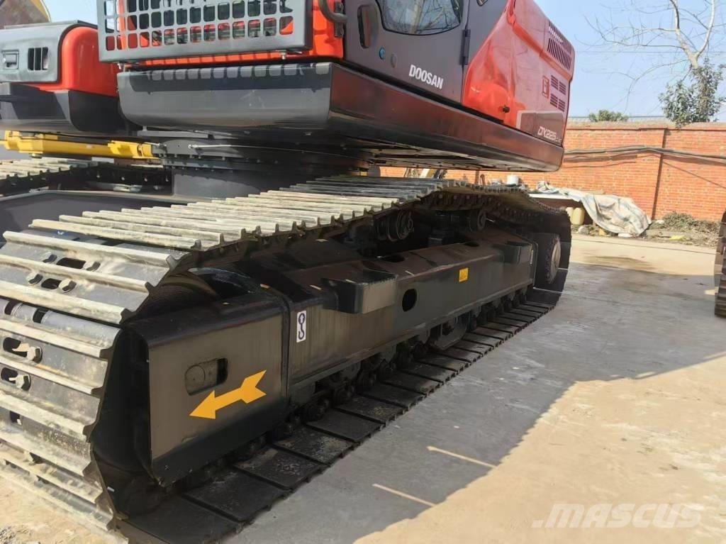 Doosan DX225LC-9C Верижен екскаватор