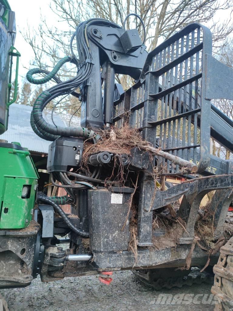 John Deere 1110 E Форуардери