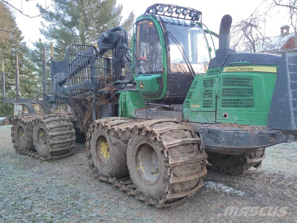 John Deere 1110 E Форуардери