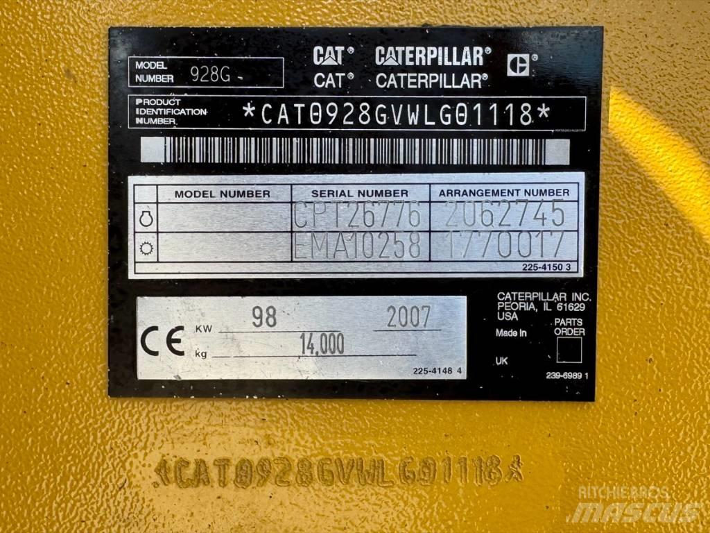 CAT 928 G z Колесни товарачи