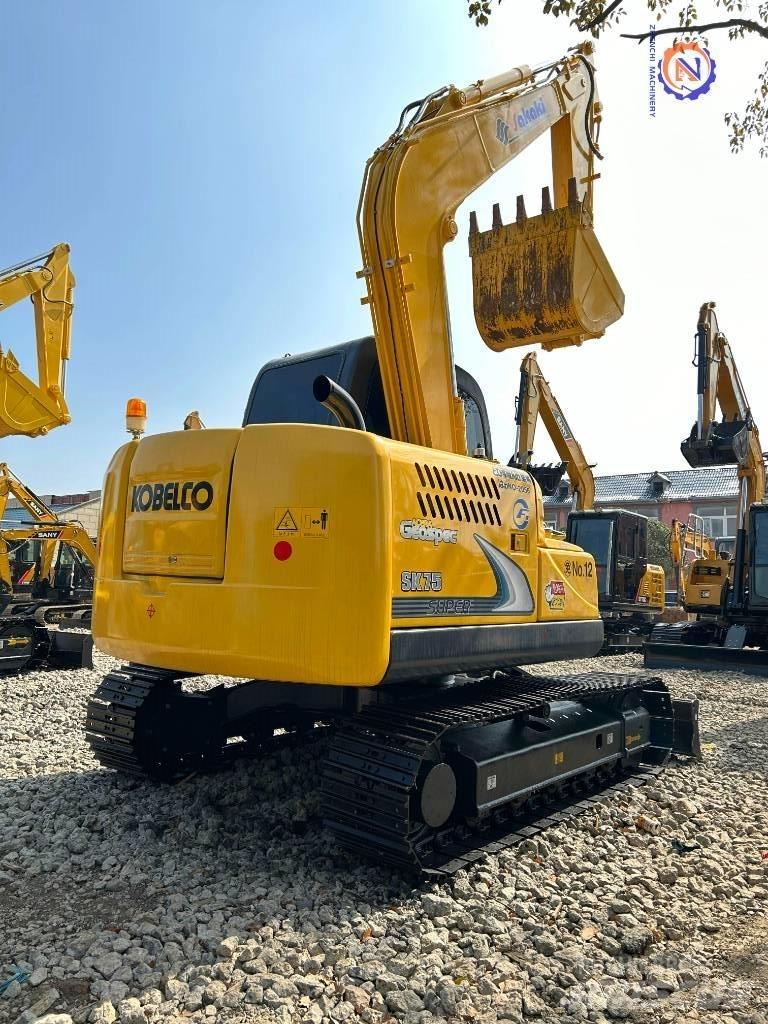 Kobelco SK 75 Средни екскаватори 7т - 12т