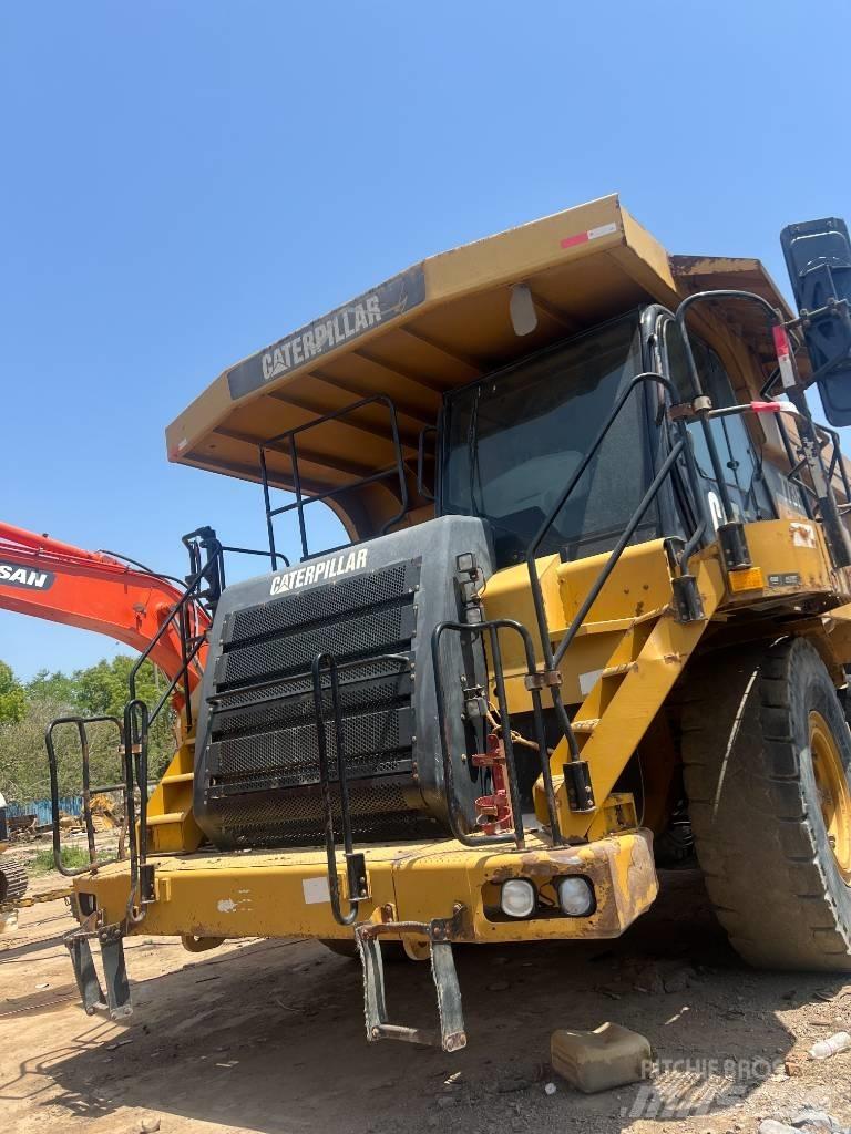 CAT 773E Дъмпери/моторни превозни средства