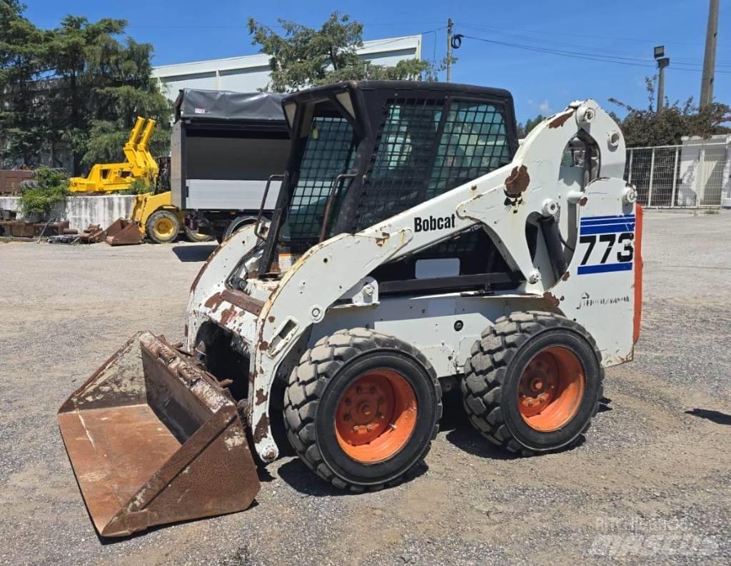 Bobcat 773 Мини товарачи