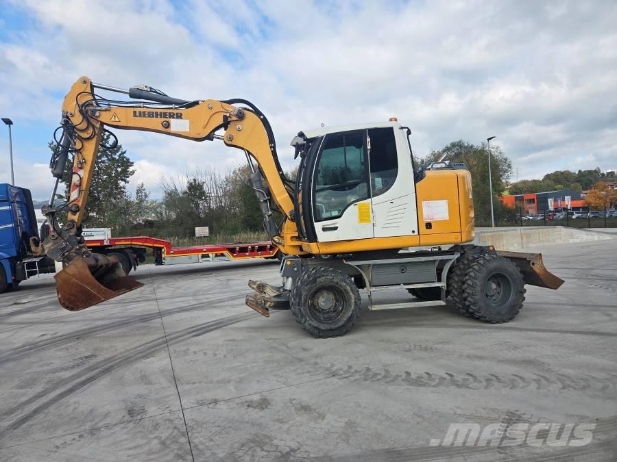 Liebherr 912 COMPACT Колесни екскаватори