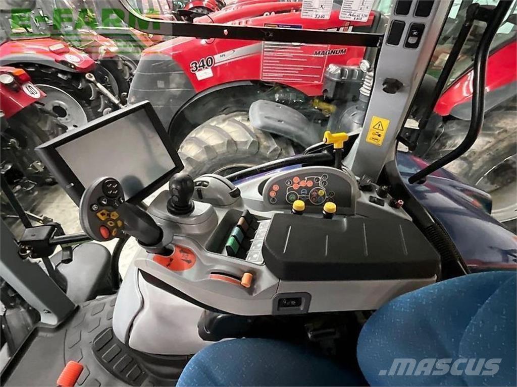 New Holland t7.210 Трактори