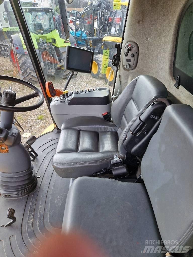 New Holland CX 8070 Комбайни