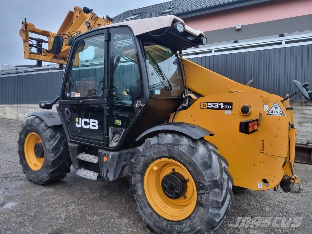 JCB 531 Телескопични товарачи