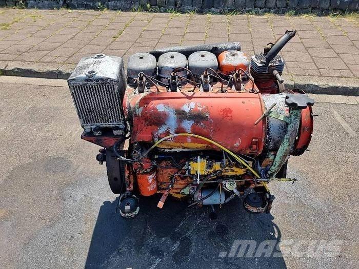  Engines F4L912 Транспорт - Други