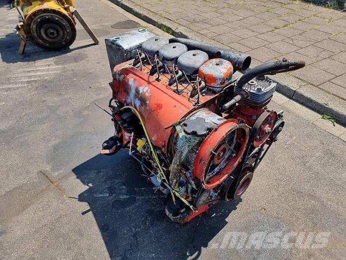  Engines F4L912 Транспорт - Други