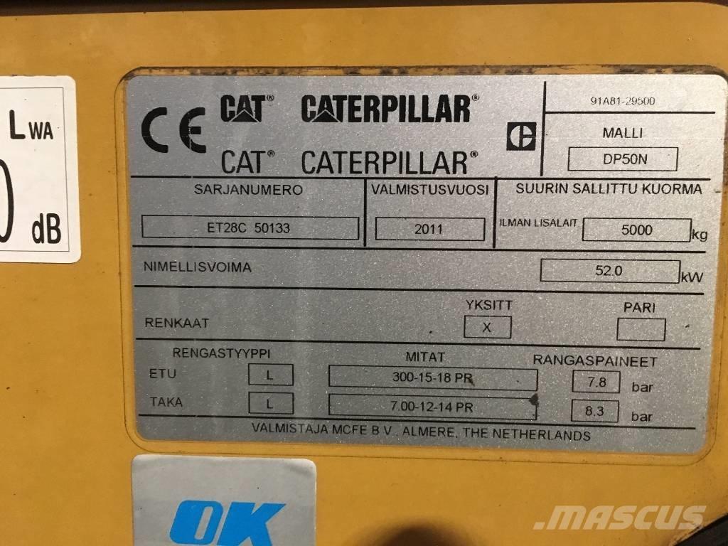 CAT DP 50 N Дизелови камиони