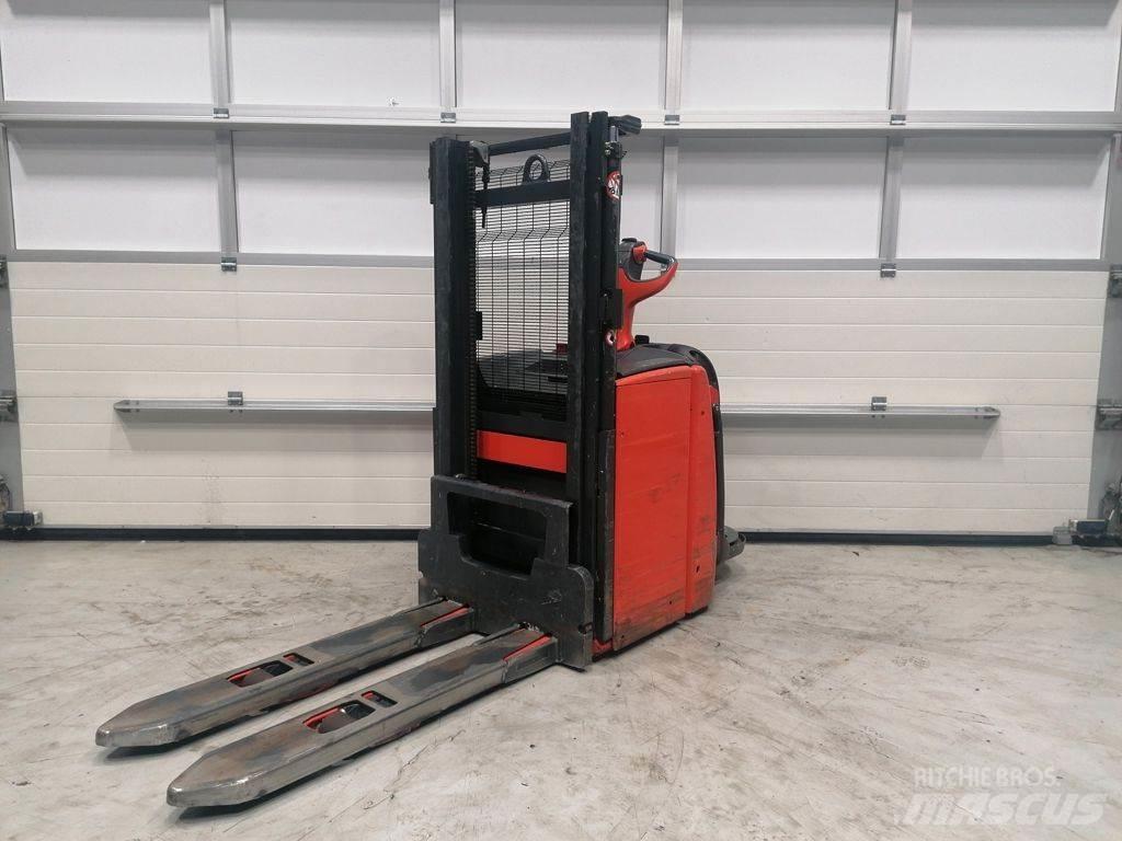 Linde L14AP Колички високоповдигачи с теглич
