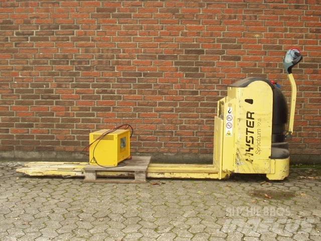 Hyster P 2.5 Нископовдигач