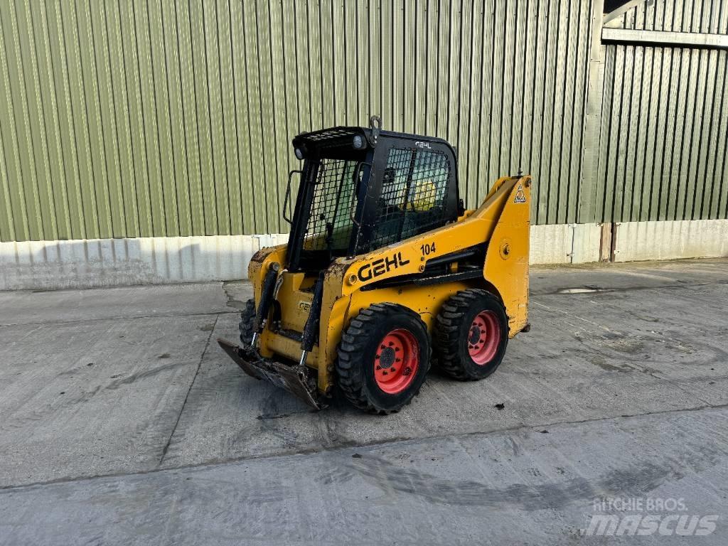 Gehl R 165 Мини товарачи
