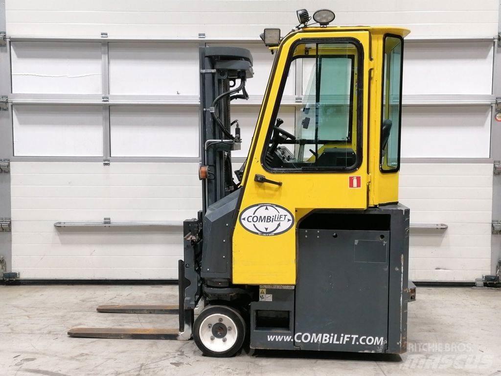 Combilift CBE2500 Страничен товарач