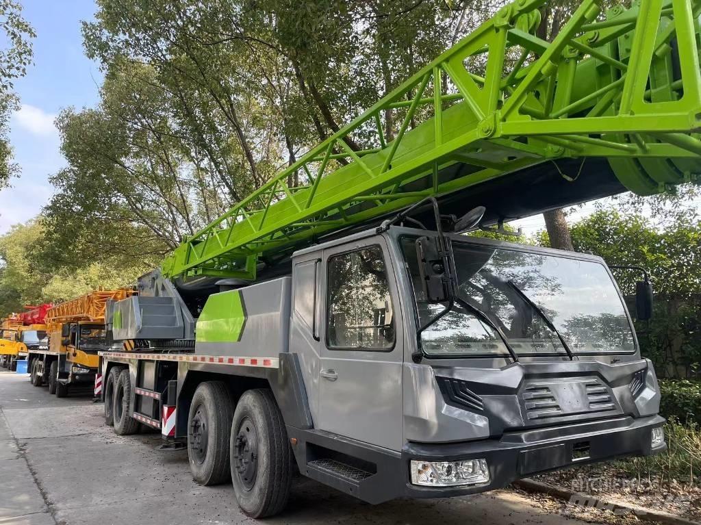 Zoomlion ZTC 700 V Всъдеходни кранове
