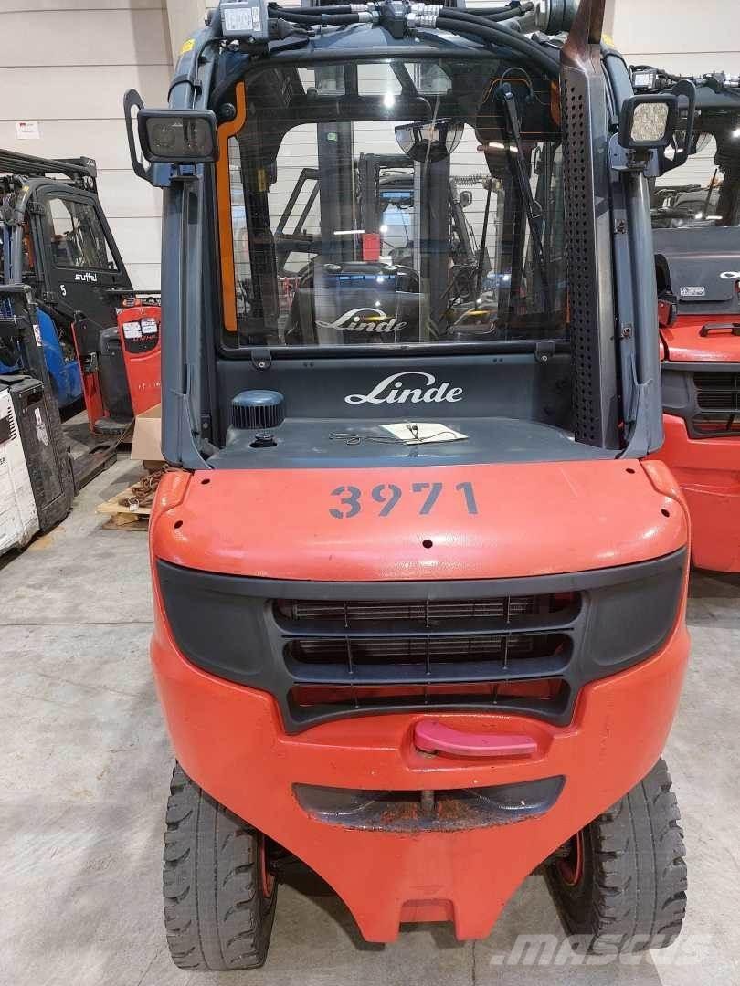Linde H30D Дизелови камиони