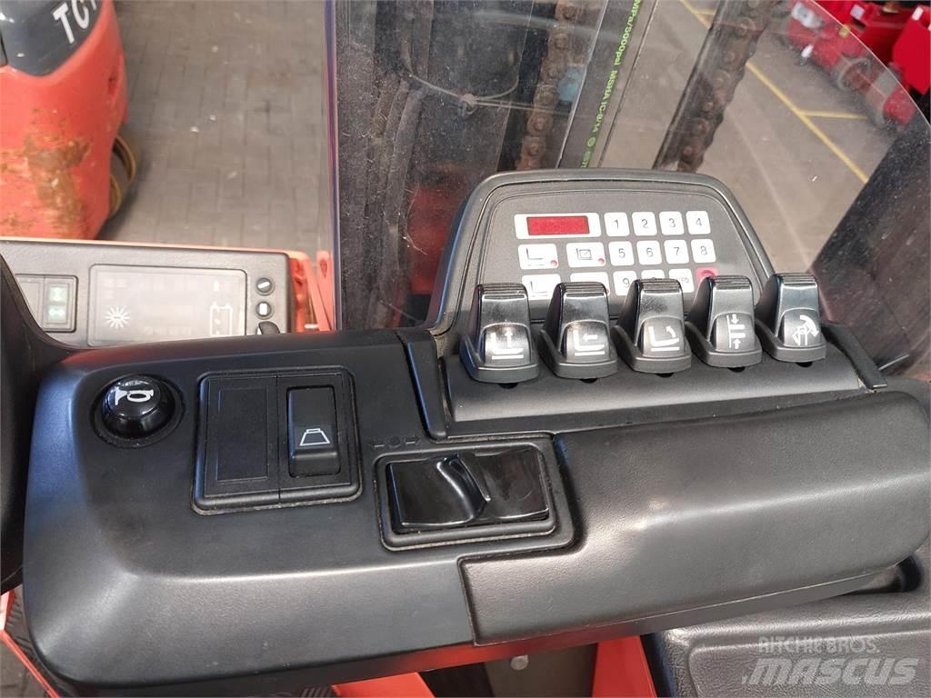 Toyota FRE270 Повдигач с движение в 4 посоки
