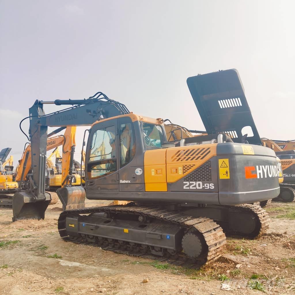 Hyundai R220LC-9S Верижен екскаватор