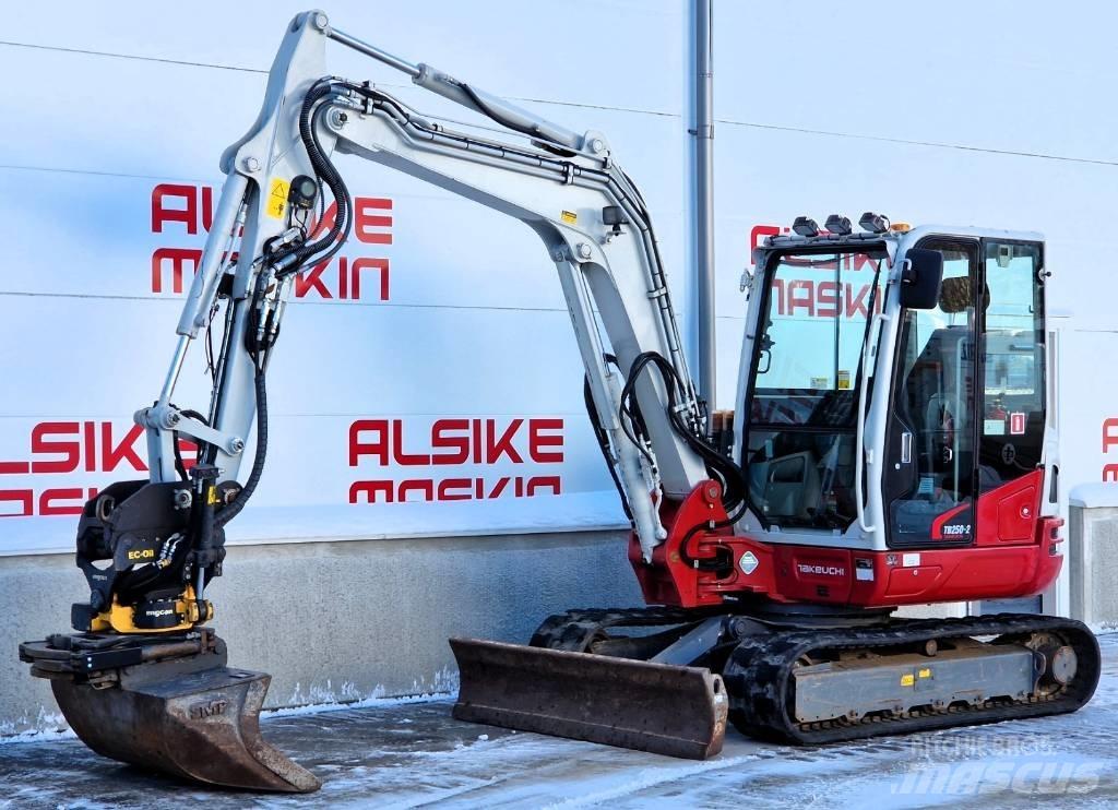 Takeuchi TB 250 Мини екскаватори < 7 т