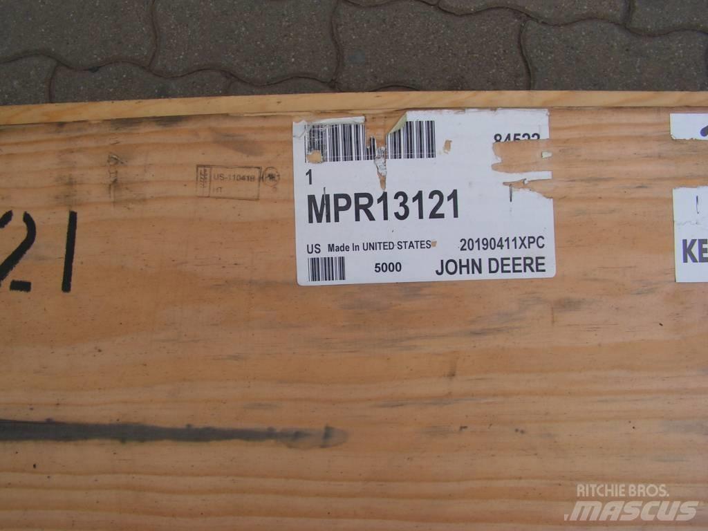 John Deere 9230 Предаване