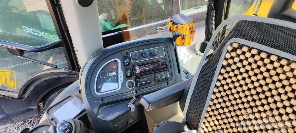 JCB 3 CX Товарач със заден ексватор