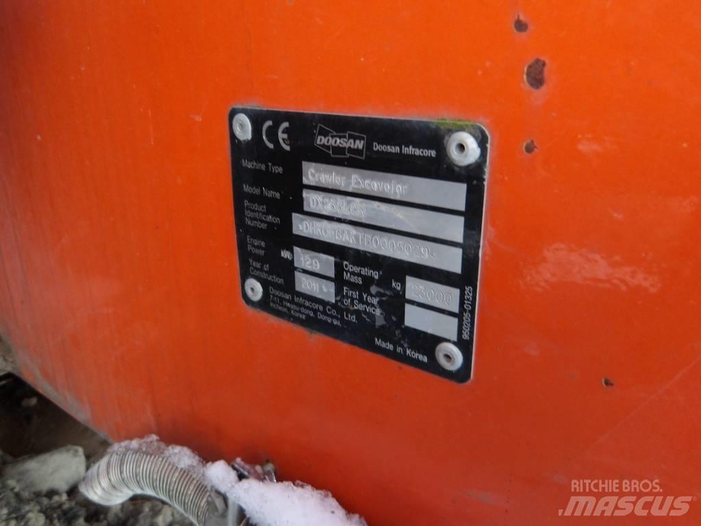 Doosan DX 235 LCR Верижен екскаватор