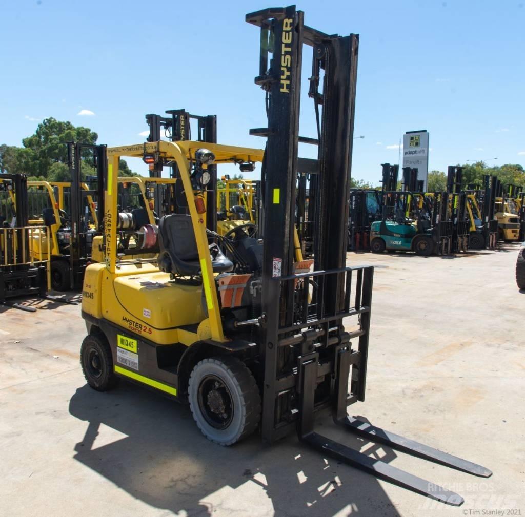 Hyster H2.5TX Камиони с АГУ