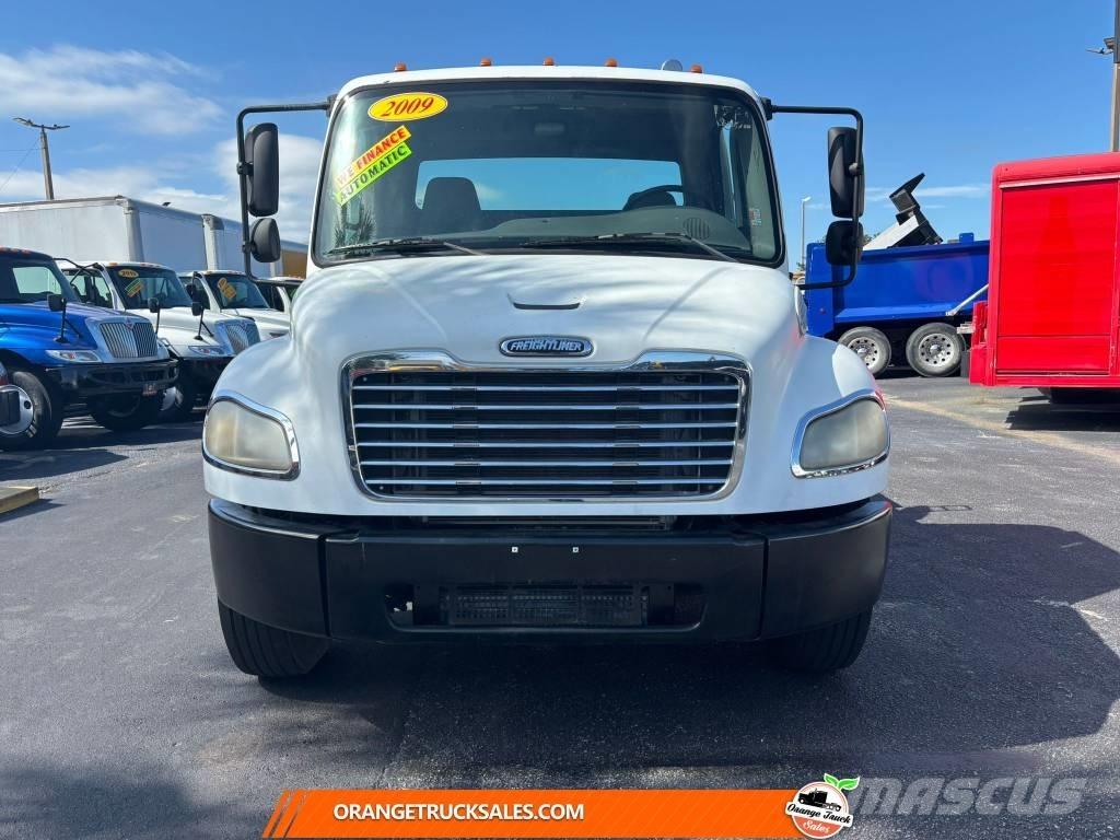 Freightliner M2 Разглобяеми надстойки